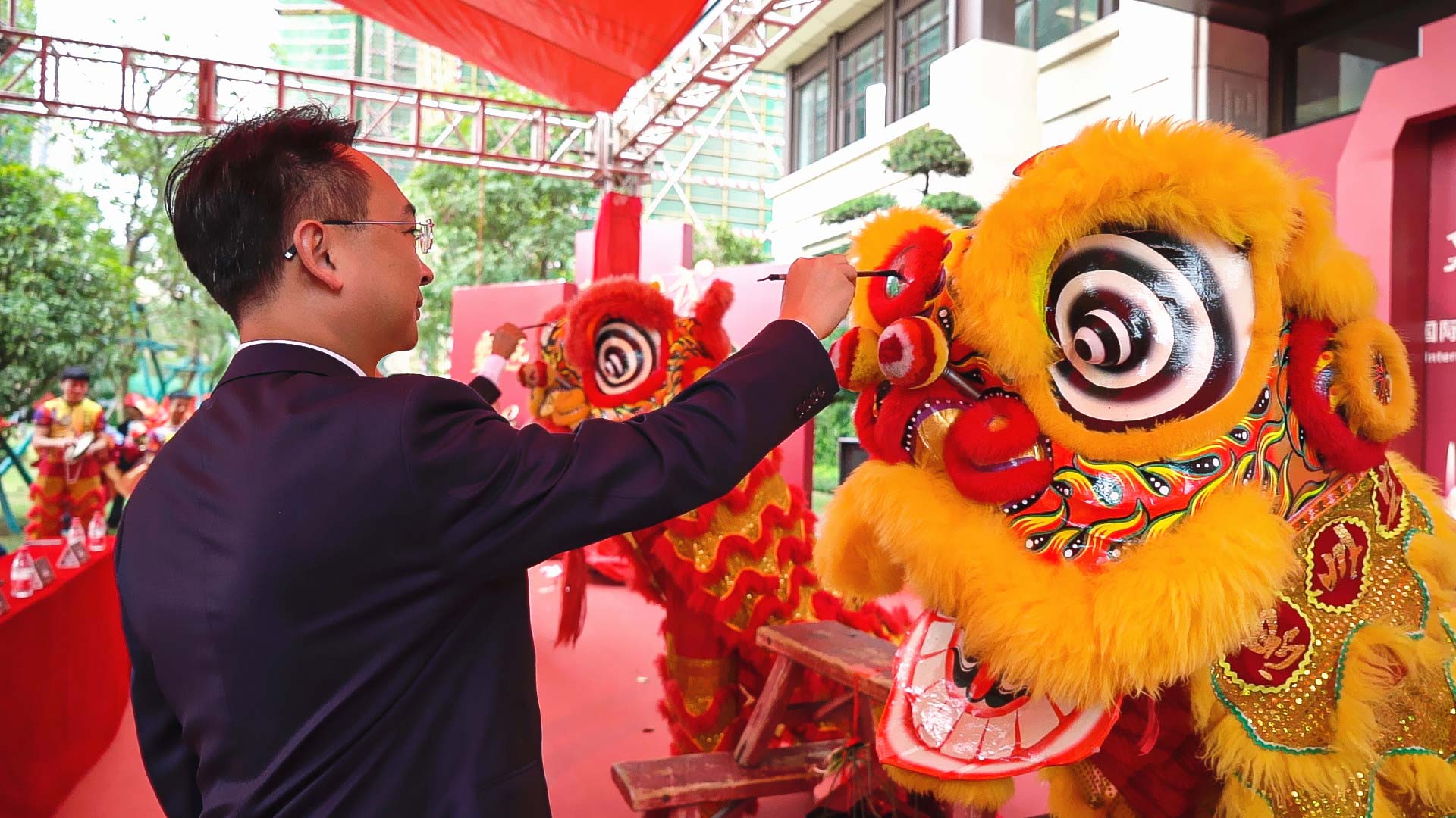 業(yè)總點(diǎn)睛.jpg